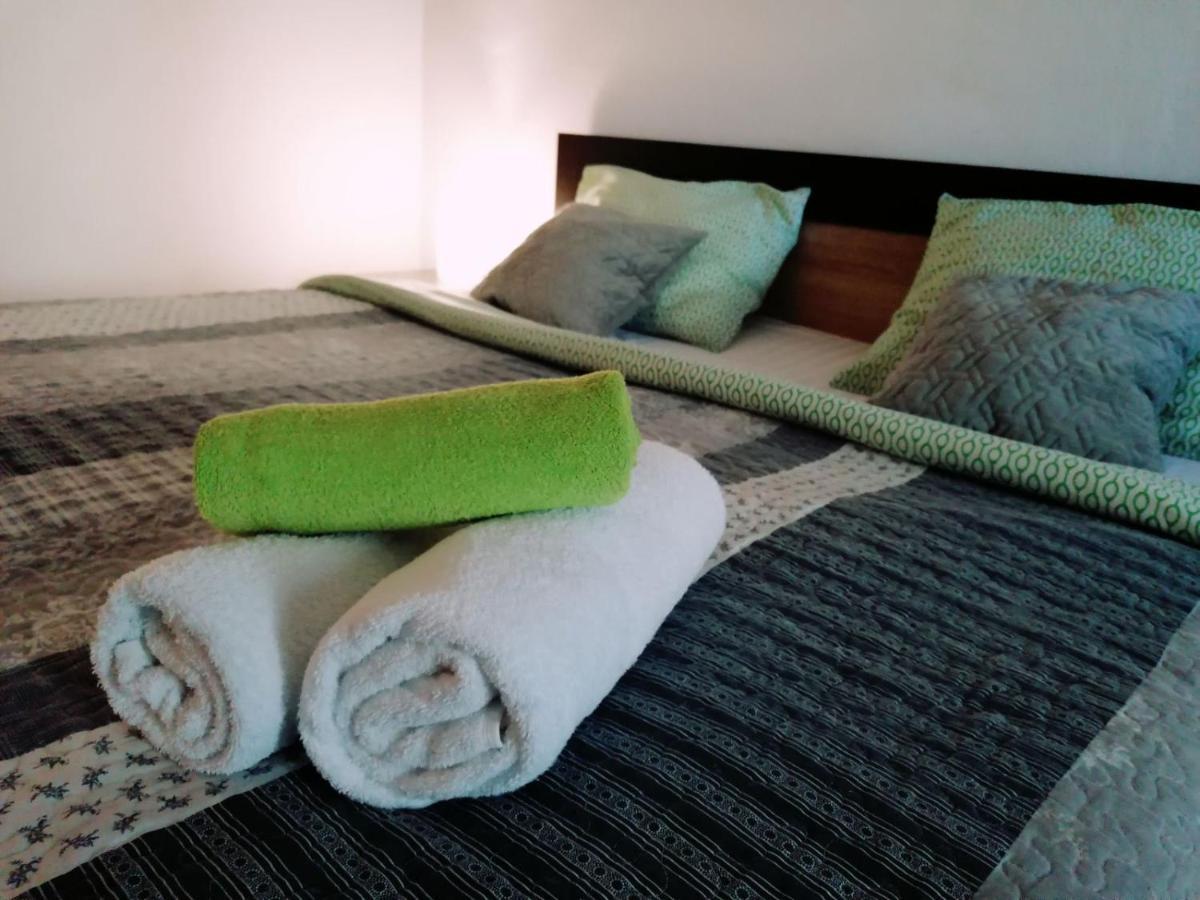 Nexus Happy Apartamento Miercurea Ciuc Exterior foto
