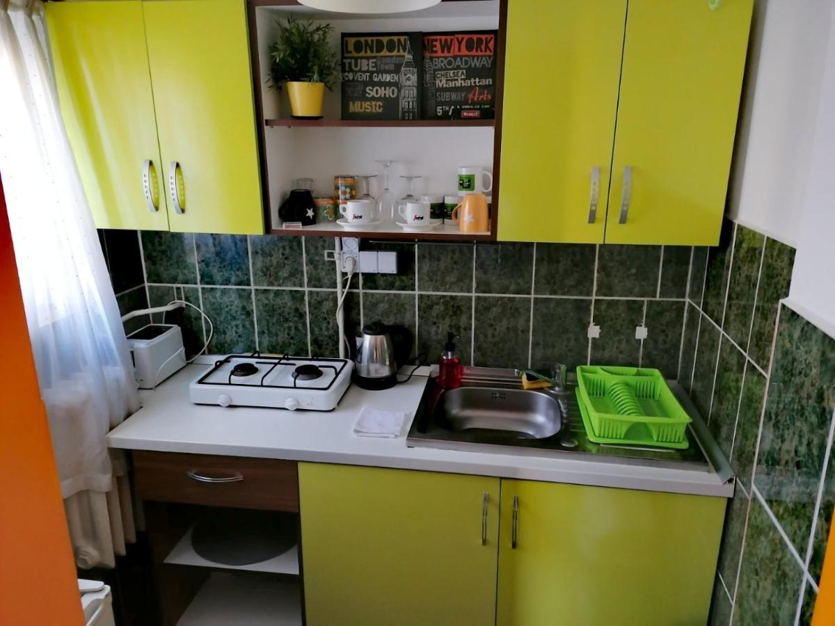 Nexus Happy Apartamento Miercurea Ciuc Exterior foto