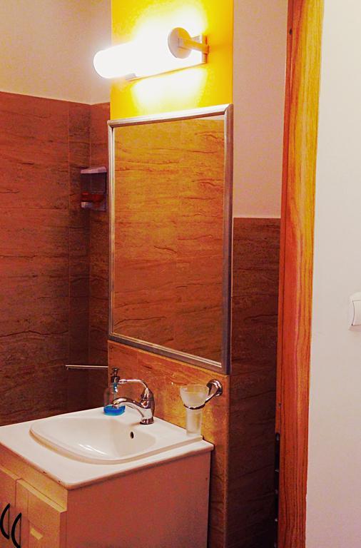Nexus Happy Apartamento Miercurea Ciuc Exterior foto